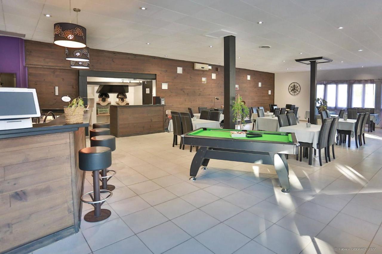 Hotel Restaurant Gite Les Lavandins Saint-Christol  Eksteriør billede